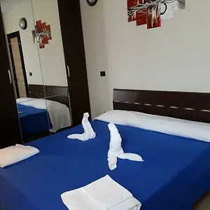 La Casa Del Lago Bed & Breakfast